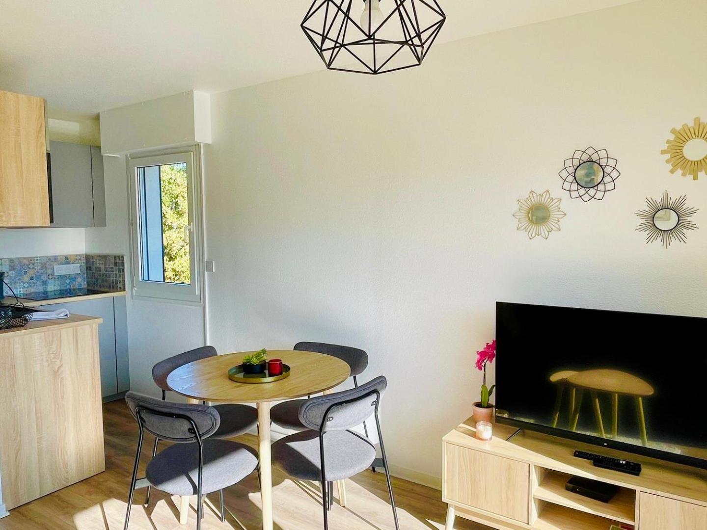 L'Opaline - F2 Pour 4Pers / Houlgate Apartment Bagian luar foto